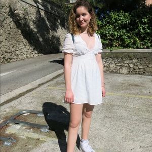 Meet your Posher, Caroline